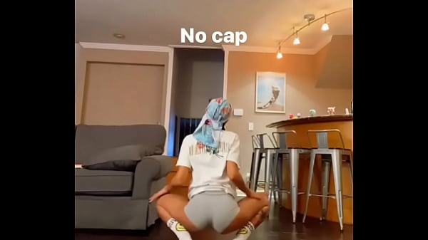 Coi Leray Being Sexy thumbnail