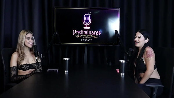 Play MP4 - Morena safada mostra os peitos e demonstra o seu boquete ap&oacute;s dizer que j&aacute; abasteceu o carro com os peitos de fora&comma; fez todos os fetiches e foi transar na&period;&period;&period; - Luuh Barbosa &lpar;SHEER&sol;RED&rpar;