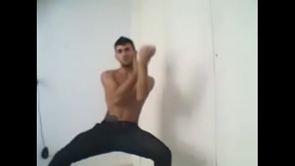 Neg&atilde_o dan&ccedil_ando gostoso