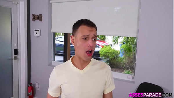 Play MP4 - StepSis Hayley Davies Loves Ass Party