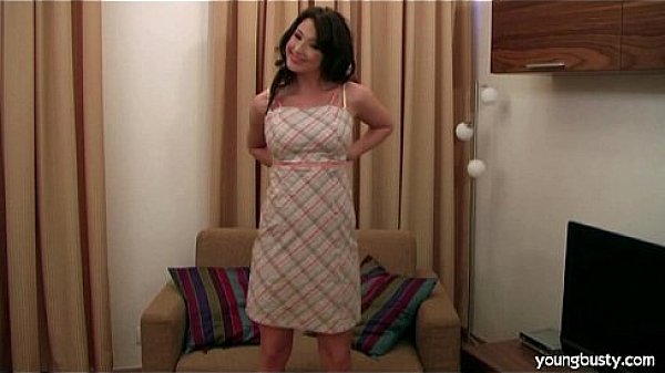 Nonton Busty Young Stracy Toy Her Quim thumbnail