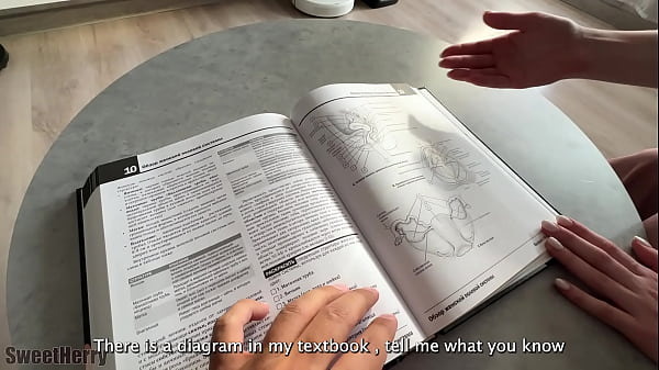 Мой репетитор по биологии трахает меня на уроке чтобы я выучил половую систему на практике