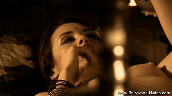 Pretty Brunette Girlfriend Godess 