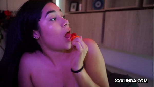 Latina shows her talent for masturbate herselfin front of her boyfriend