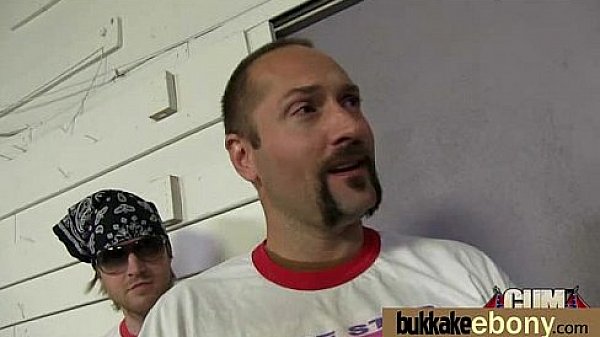 Nonton Ebony Gets Group Cumshots 27 thumbnail