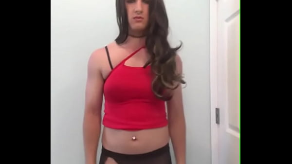 Trap Shows Cock
