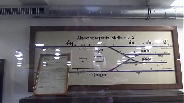 Nonton Going Underground In Berlin, Talking More About My Trip And The #venusexpo #venus2024 thumbnail