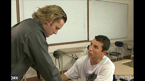 Play MP4 - Very sexy gays nailing asses in the classroom