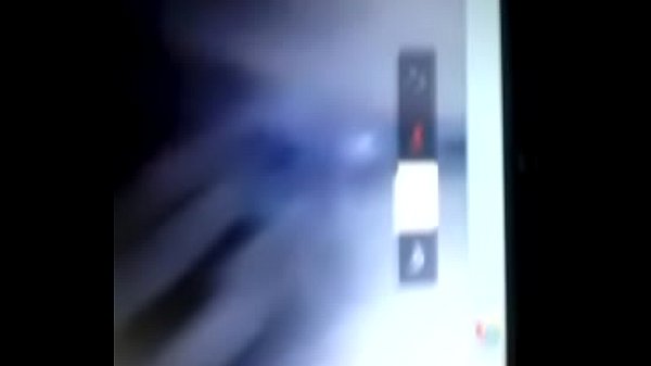 Juanise meteplumones a la concha