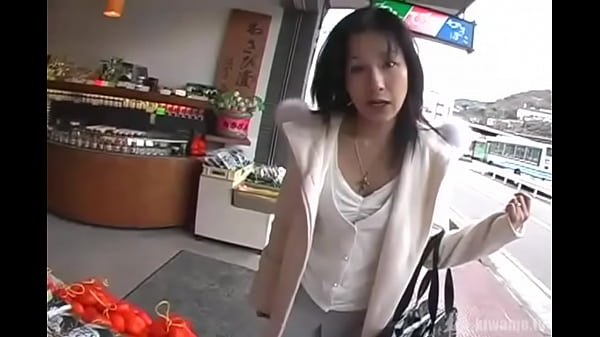 ドM人妻キミさん32歳 羞恥不倫旅行 1日目 野外とびっこ