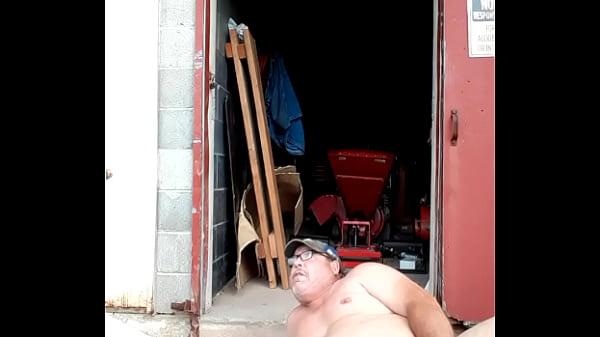 Play MP4 - Who wants to join me