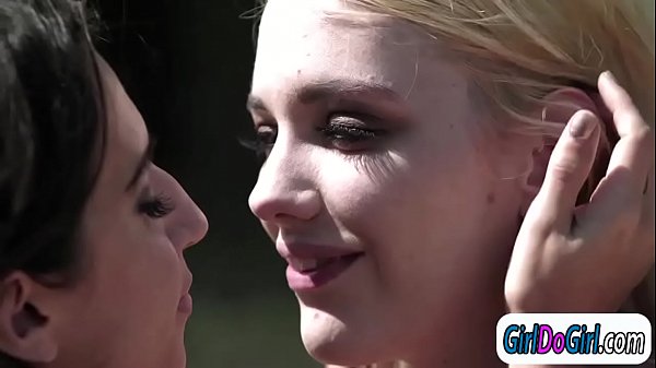 FF4 Busty Docfacesits Android with her hairy_pussy outdoors