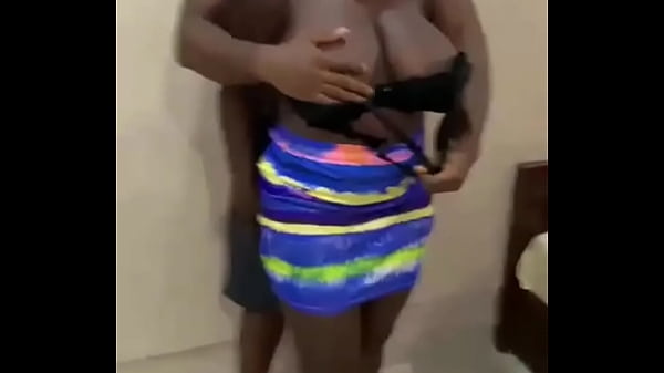 Stranger electrician came to fix my light & i teased him 