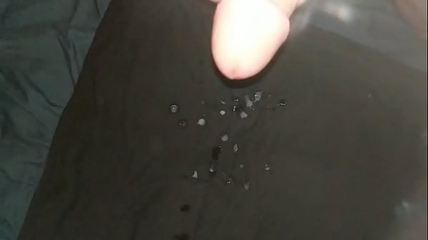 Play MP4 - Solo action with cumshot