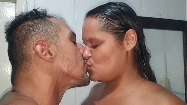 Espiando a vizinha rabuda Paty Bumbum 