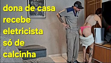 Recebendo Manutencista So De Calcinha! thumbnail