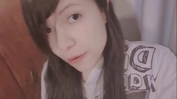 Amateur Cute Girl Peed Herself After Masturbation!! thumbnail