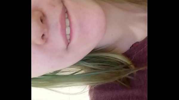 Peeing Girl thumbnail