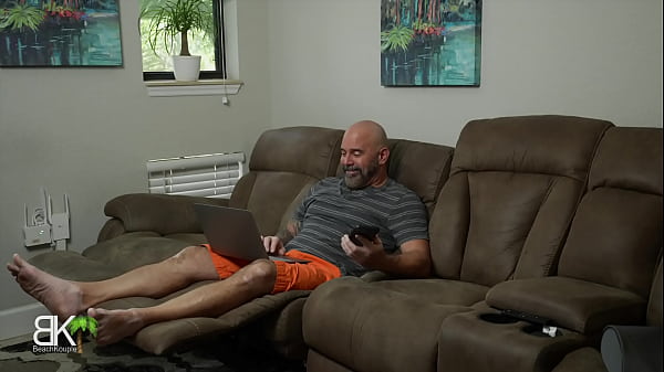 Big ass Ghostface rides my cock- 2of3 