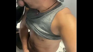 Uma Fila De Machos No Banheiro P&uacute;blico Querendo Sexo Comigo - Ep 02 thumbnail