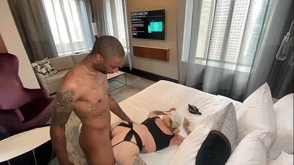 White Girl Get Fucked By BBC In Hotel (Full Video_On RED)