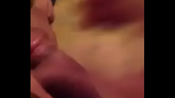 Nonton Me Despert&eacute; Exitado thumbnail