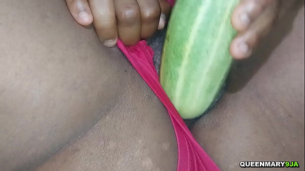 Play MP4 - College girl needed a Gynecologist as big cucumber went deep inside pussy while masturbating