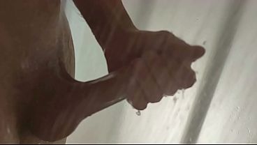 Nonton Cum To Shower With Me thumbnail