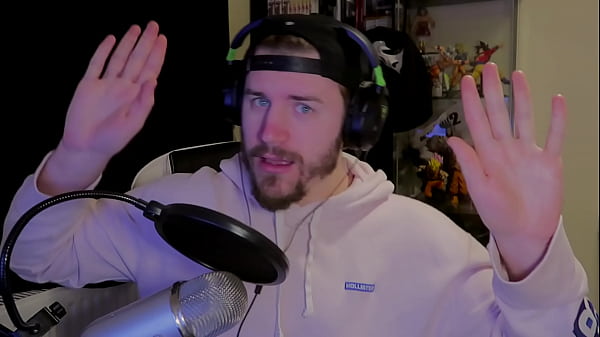 Girl Takes Me To The Backstage For This...(Fap CEO)_[Uncensored]