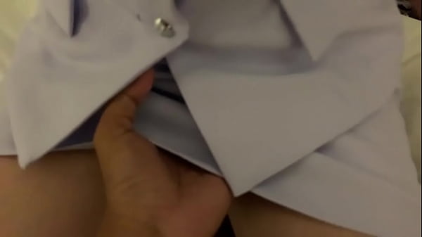 Play MP4 - อย่าแตกในนะ หลุดพยาบาลเย็ดกับเพื่อนอย่างเดือด