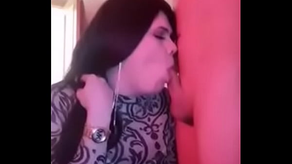 Com meu cliente....me chamou e veio me dar leite 