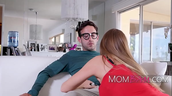 He Was Clueless_Cute Britney Amber