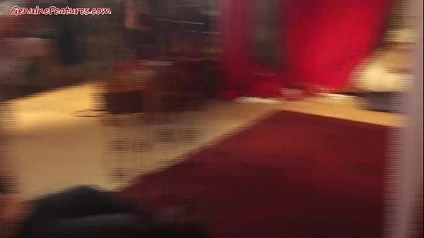 Play MP4 - Uncut backstage fun with chubby czech wife