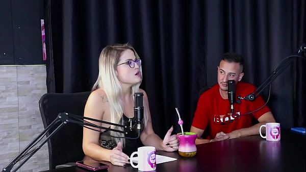 Depois da pandemia buscou um trabalho alternativo a diferen&ccedil;a da cria&ccedil;&atilde;o para o porn&ocirc; e a aceita&ccedil;&atilde;o de sua fam&iacute;lia jow jow sheer red