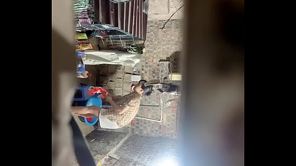 Play MP4 - Quay l&eacute;n em vợ &dstrok;i l&agrave;m về tắm &dstrok;&ecirc;m