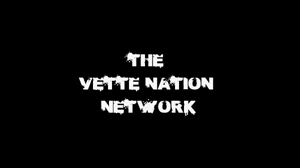 Play MP4 - Busty Blonde Milf Julia Ann Gives BJ&excl;