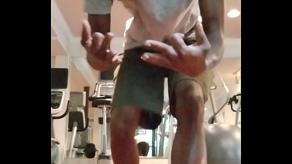 Nonton Pole Dance 1 thumbnail