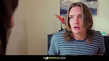 Nonton Slutty Teen Aubry Babcock Wants To Show Her Step-brother Axel Haze. What He's Been Missing Out With Oral Sex thumbnail