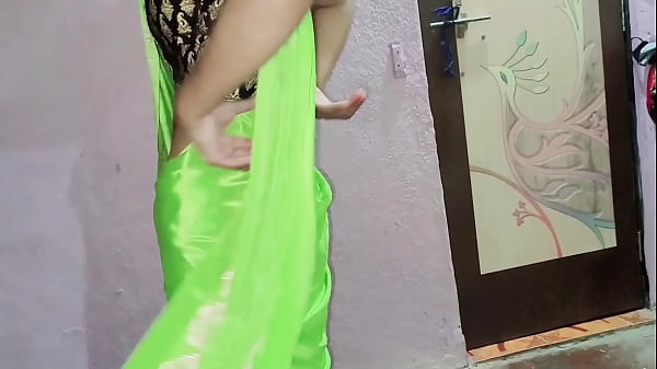 देसी भाभी क्या कमाल की हैं एक बार 