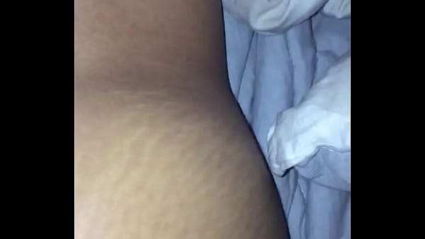 Play MP4 - Back of the car fuck