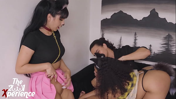 Nonton Fucking My Friends Hard, Threesome Whit Kitty And Foxy (preview). Diana Marquez thumbnail