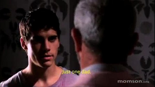 Chico follando_a su madrasta