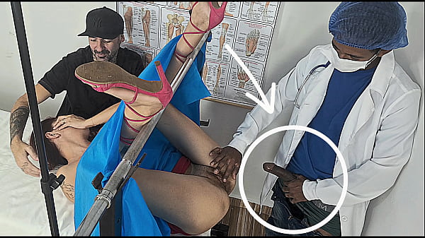 Inseminada Pelo M&eacute;dico Dotado Por Tr&aacute;s Do Corno! thumbnail