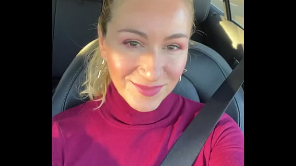 Nonton Direction Le Gyn&eacute;cologue thumbnail