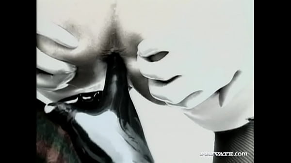 TavaliaSucks Pussy andFucks aGuy in_a Wheelchair in_a Psychedelic Scene