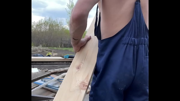 One day in the life of a Russian builder 