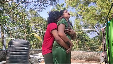 Nonton Outdoor Sex Mallu Couple Hot Romance And Sex On Terrace thumbnail