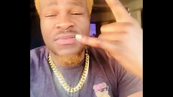 Ridin round the city w my mamas 