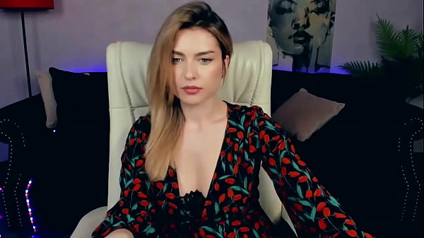 Nonton Scrambled, Or Fertilized? thumbnail