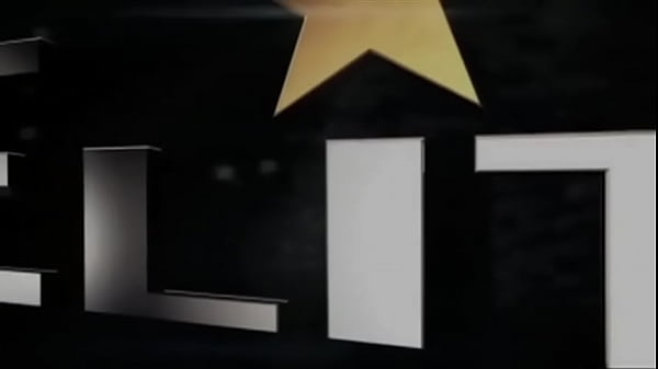 Nonton Melissa Debling Strips Out Of Blue Dress thumbnail